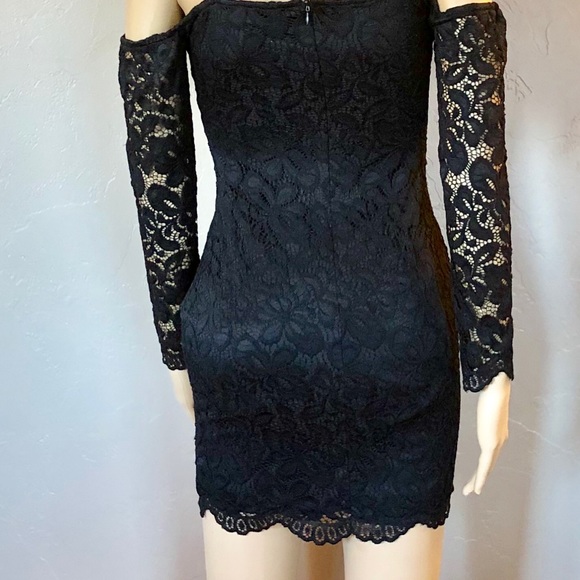 Oh Yes size small black lace formal dress ❤️prom❤️ - Picture 7 of 8